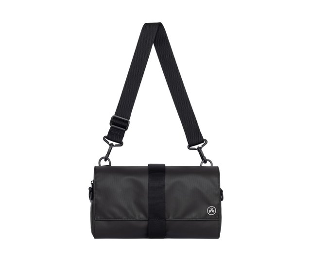 Triangle hot sale sling bag