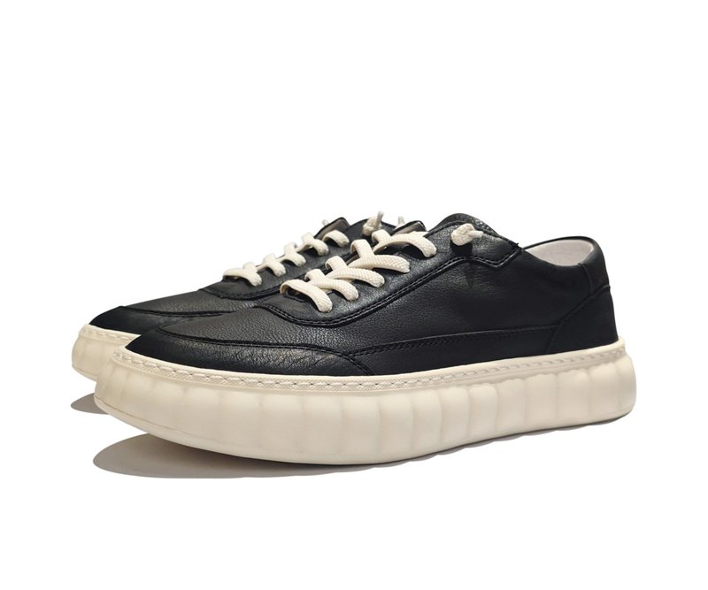 Genuine leather lace-up lightweight sneakers-5126 (sold out, sizes currently on pre-order) - รองเท้าวิ่งผู้ชาย - หนังแท้ สีดำ