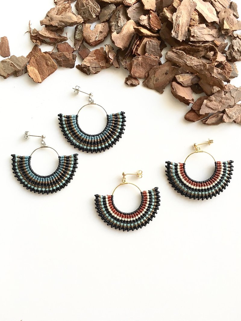 native american hoop earrings - 耳環/耳夾 - 聚酯纖維 金色