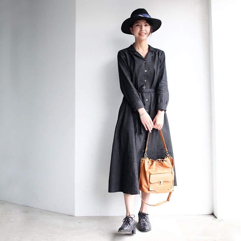 GT Denim Black Vintage Collar Shirt Dress - ชุดเดรส - ผ้าฝ้าย/ผ้าลินิน สีดำ