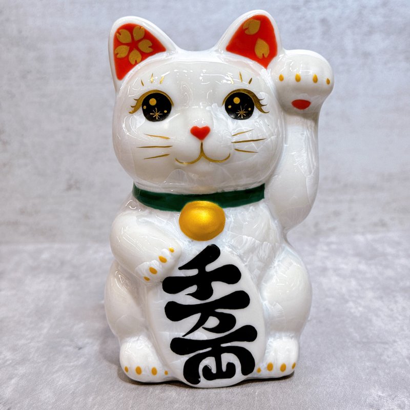 【晶櫻納寶】日本清水燒招財貓 | 花結晶 白 - 千万両 左 - 擺飾/家飾品 - 瓷 白色