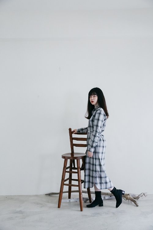 Minami Asa 多莉格紋襯衫長洋裝外套