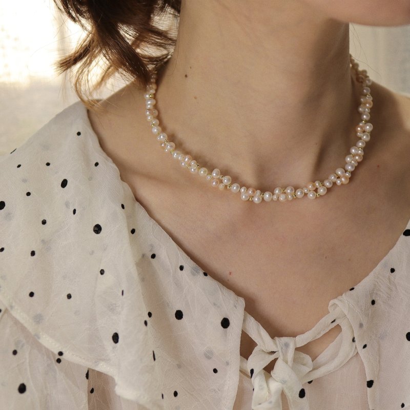 [West Window Candle] Freshwater Pearl Necklace | Pearl of Missing - สร้อยคอ - ไข่มุก 