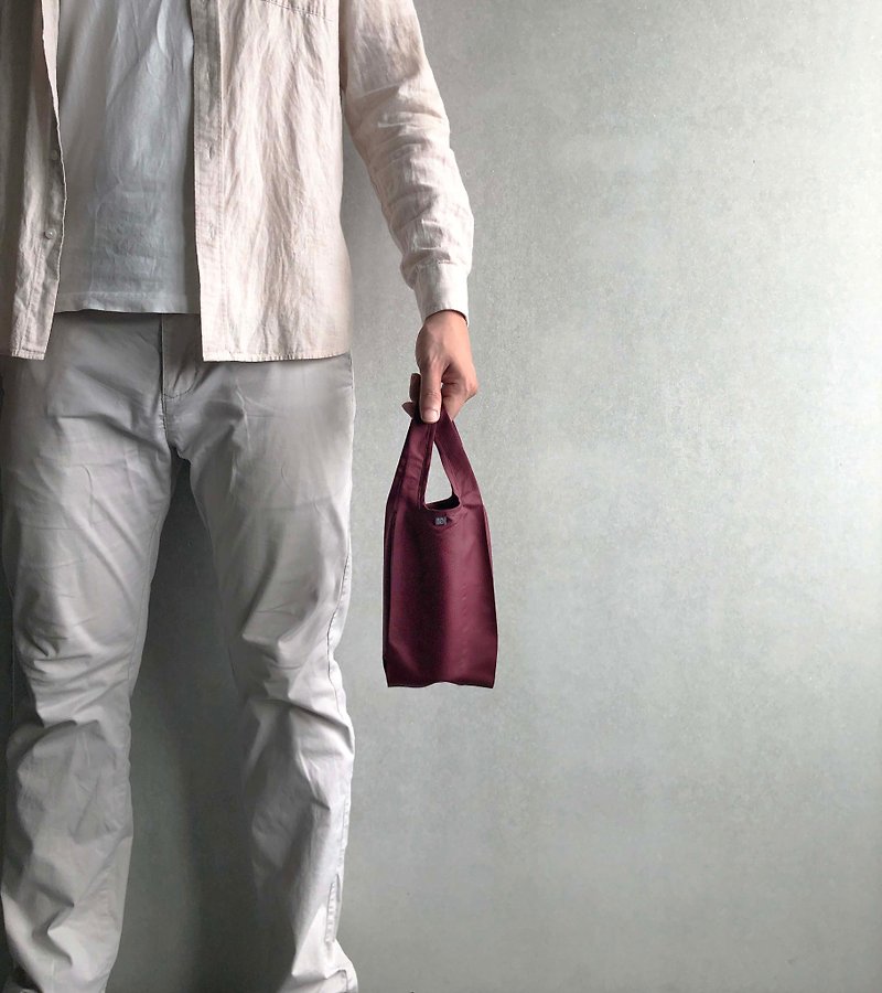 U1 reusable bag / Burgundy - กระเป๋าถือ - เส้นใยสังเคราะห์ สีแดง