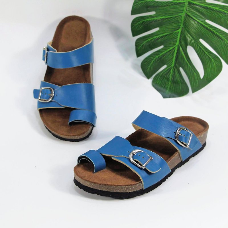 A pair of hallux valgus corrective arch shoes + orthotics // light blue - รองเท้าแตะ - หนังแท้ สีน้ำเงิน