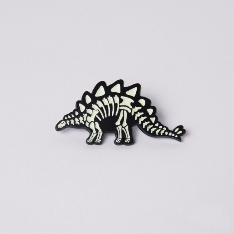 夜光動物徽章－劍龍 Stegosaurus - 徽章/別針 - 其他金屬 