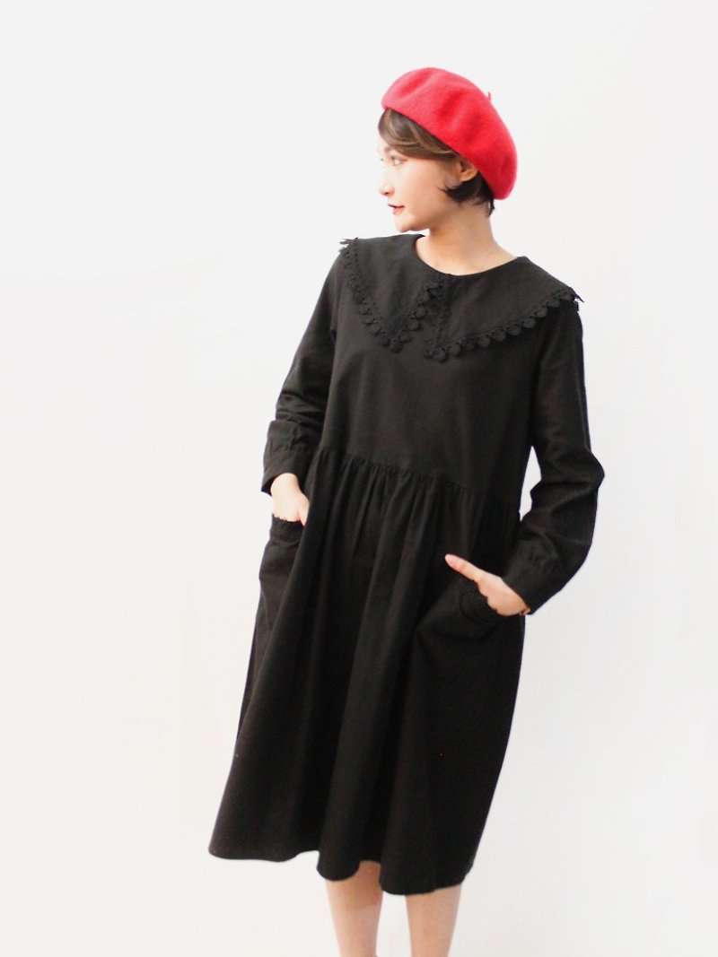 Retro early autumn lace large lapel black loose long-sleeved modern second-hand vintage dress - ชุดเดรส - ผ้าฝ้าย/ผ้าลินิน สีดำ