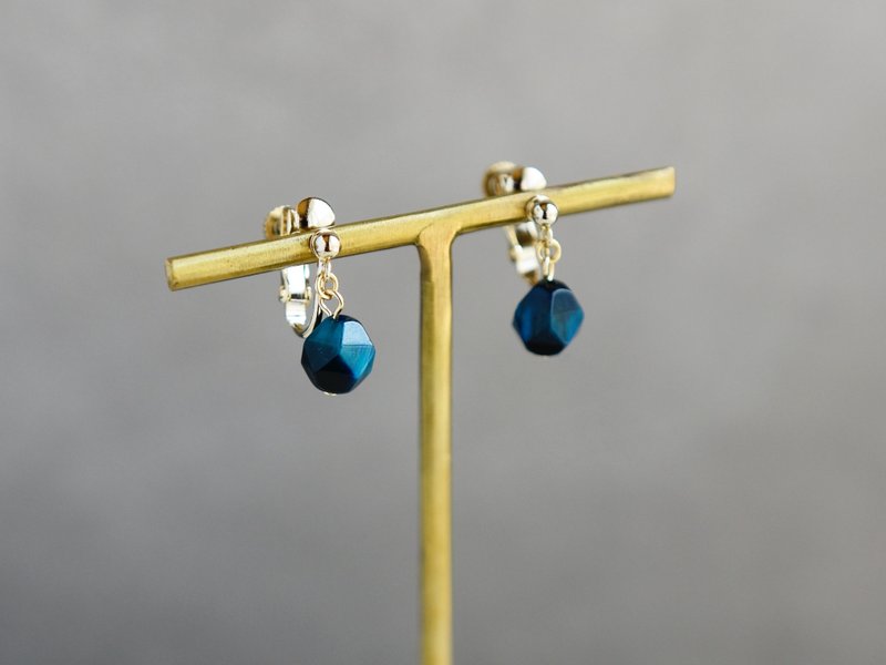 [Clip-On] Blue Cave Crystal 1 piece - Earrings & Clip-ons - Semi-Precious Stones Blue