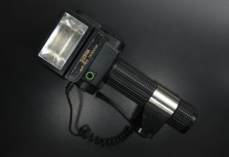 [Classic Antique] Sunpak Auto 544 Thyristor with flash sync cable flash - กล้อง - วัสดุอื่นๆ 