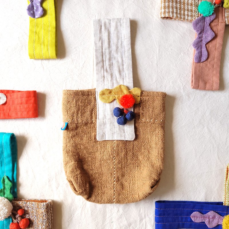 DUNIA handmade // Vegetable-dyed handwoven fabric environmentally friendly outing bag meal bag- Brown - Handbags & Totes - Cotton & Hemp Multicolor