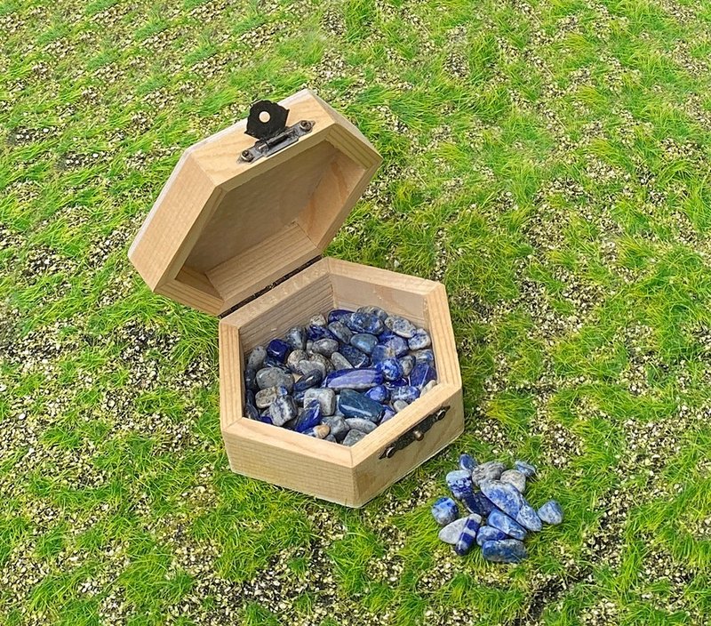 Natural small solid wood box x natural large particle lapis lazuli demagnetization stone set fast shipping - ของวางตกแต่ง - คริสตัล สีน้ำเงิน