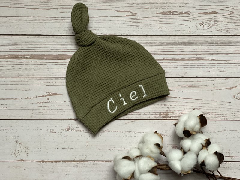 Baby hat with name newborn hospital beanie baby boy organic cotton cap - หมวกเด็ก - ผ้าฝ้าย/ผ้าลินิน สีกากี