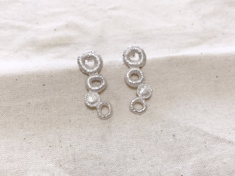 circle4 pierced earrings / circle 4 earrings - Earrings & Clip-ons - Other Metals Silver
