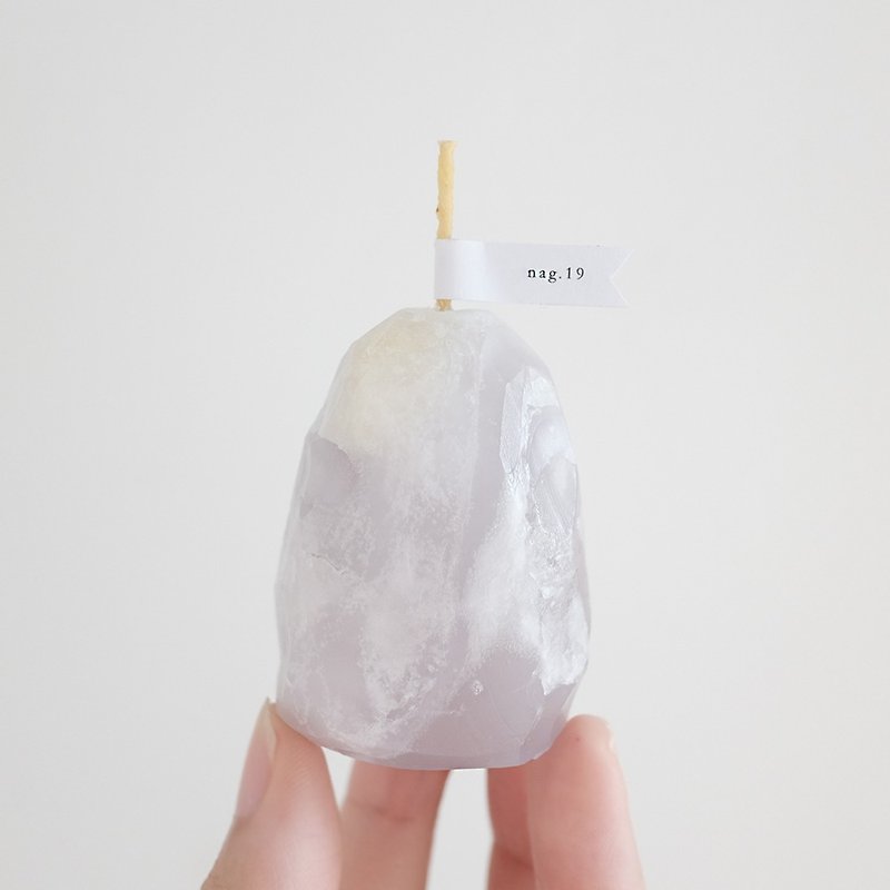 Minerals | ore scented candle scented candle #o18 - เทียน/เชิงเทียน - ขี้ผึ้ง สีใส