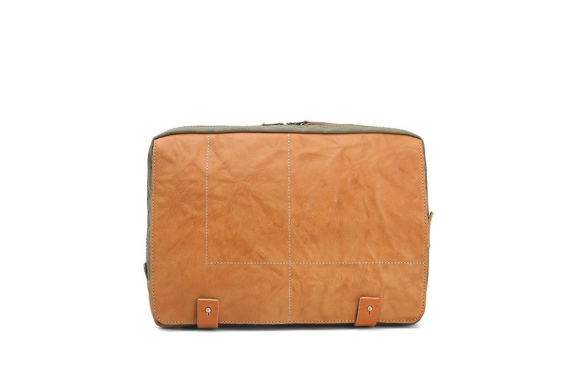 Leather briefcase / 13 inch laptop bag / side backpack / messenger bag waterproof army green - กระเป๋าแมสเซนเจอร์ - หนังแท้ สีเขียว