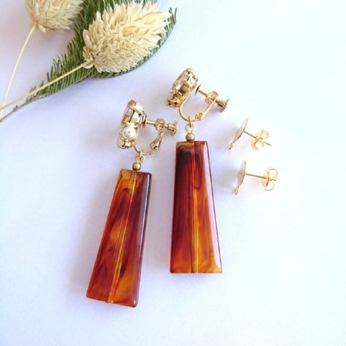 べっ甲×ビジューイヤリング、ピアス - ショップ chourina ピアス