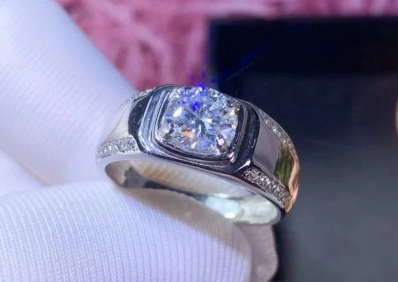 1.5 Carat Moissanite Diamond Sterling Silver 925 Handmade Ring Mens Diamond Apri - 戒指 - 寶石 透明