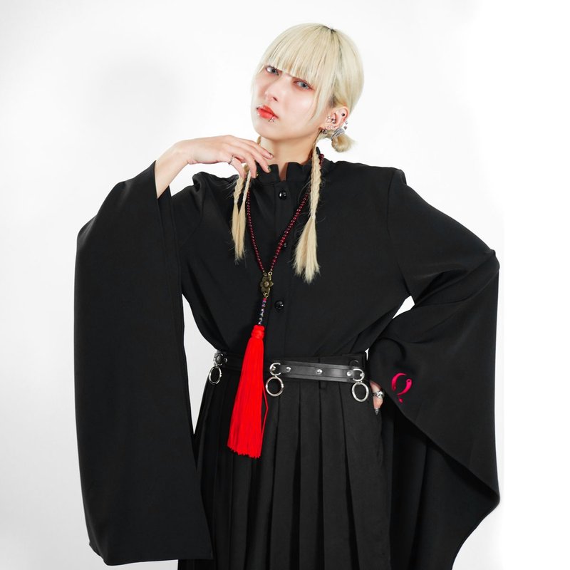 cluster amaryllis kimono sleeve shirt QOOZA Japan - เสื้อเชิ้ตผู้หญิง - เส้นใยสังเคราะห์ สีดำ