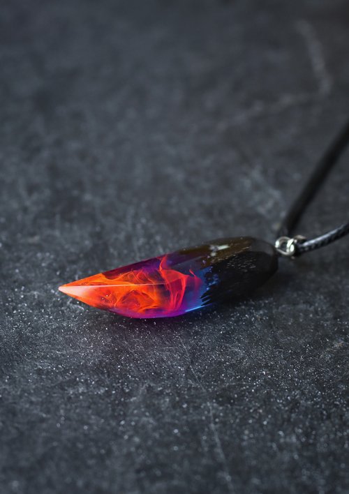 WoodmadeWonderwood 木質樹脂掛件 手工飾品 夜光發光