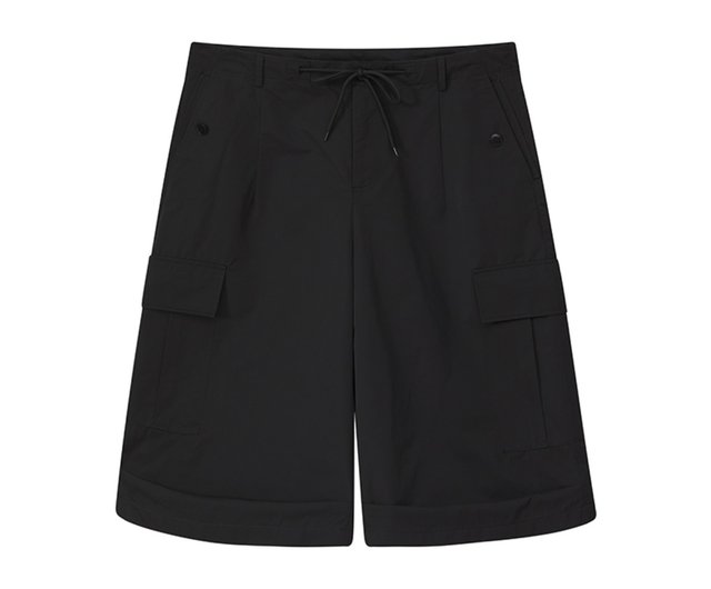 Cool Japanese style minimalist big pocket straight shorts