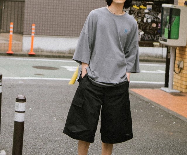 ★MAINBOOTH★(M)Book Club Oversized Shorts(DARK GRAY)★人気 ENTIRE STUDIOS Heavy Drop Shorts | Black | FARFETCH