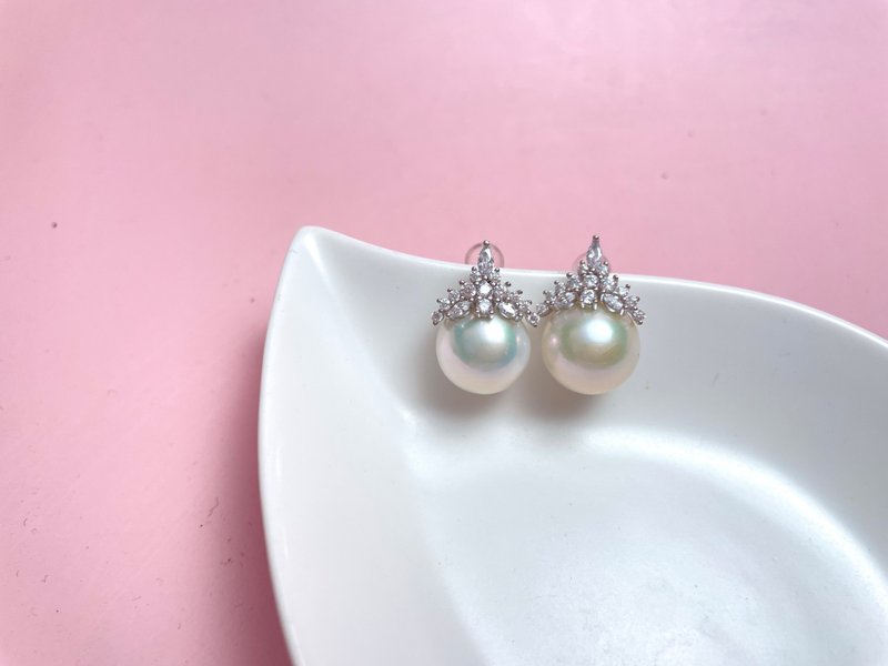 氷の女王 天然淡水パール フルパヴェ 純銀 ピアス - ピアス・イヤリング - 真珠 ホワイト