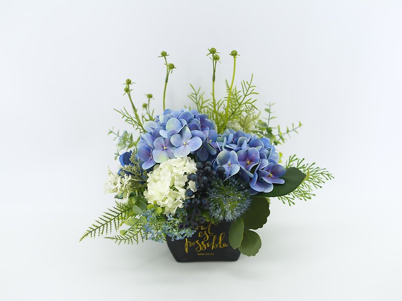 Water blue hydrangea paper bag fragrance flower arrangement/realistic flower/gift/table flower/never fade/artificial flower - ตกแต่งต้นไม้ - วัสดุอื่นๆ 