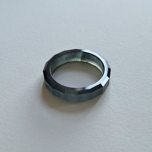 翡翠百貨 jade store 19.9mm | 天然危地馬拉冰種烏雞翡翠多切面戒指玉戒圈 | 女戒男戒