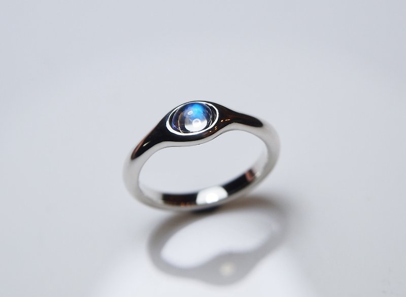 Minimalist Series-Blue Halo Moonstone Ring - แหวนทั่วไป - เงินแท้ สีน้ำเงิน