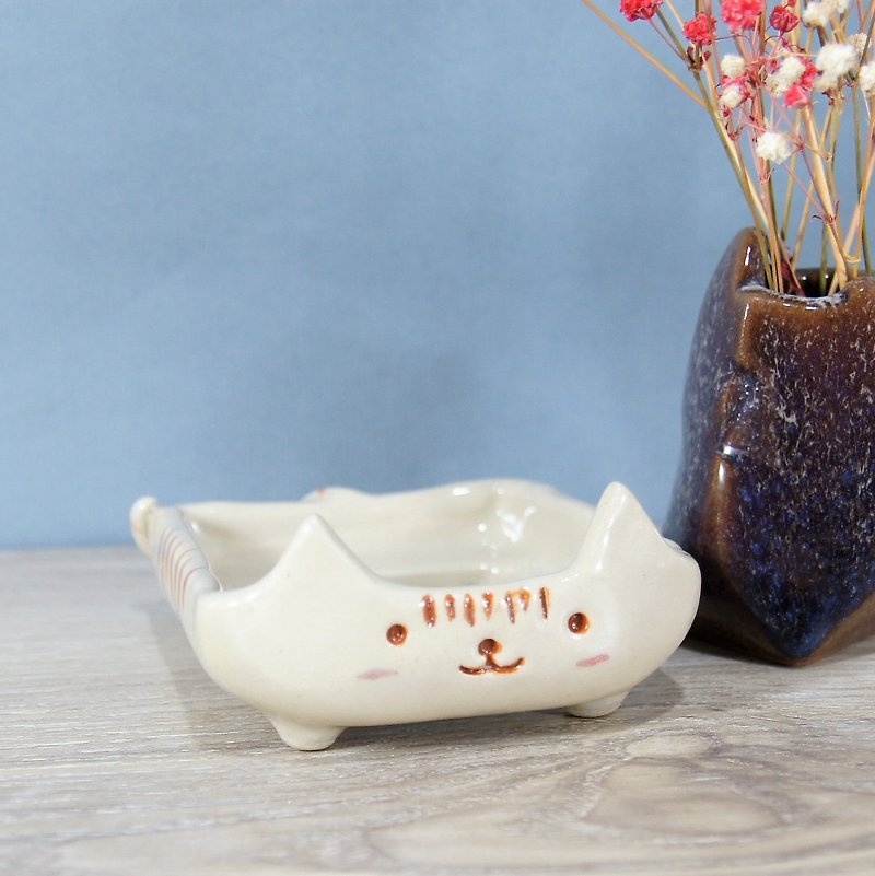 猫の形のかわいい石鹸箱 - 花瓶・植木鉢 - 陶器 多色