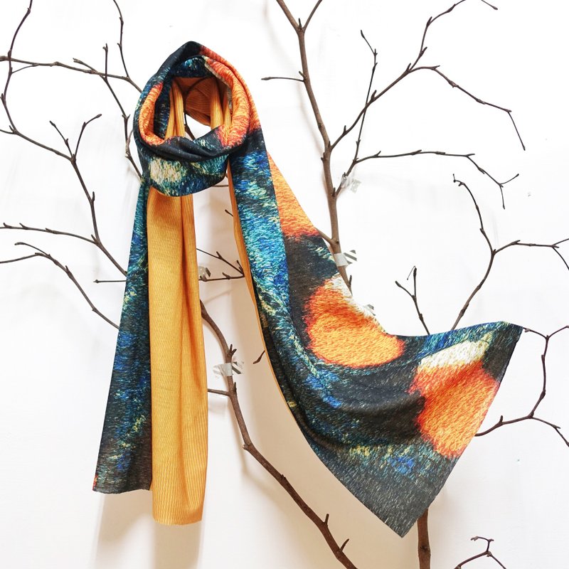 蝴蝶刺繡畫系列 蝶羽圍巾 / 孔雀 ( 美洲藍燕尾鳳蝶 ) - 圍巾/披肩 - 聚酯纖維 多色