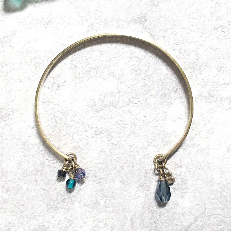 VIIART。夜鶯。古董珠黃銅手環手鐲 - 手鍊/手環 - 其他金屬 藍色