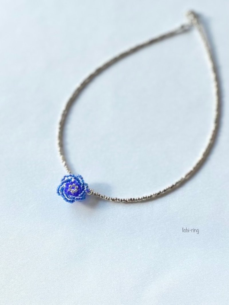 青いミニ薔薇のペンダント　ビーズネックレス - 項鍊 - 玻璃 藍色