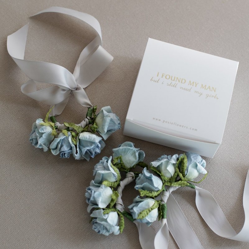 Rosie Perfect Rose Collection Bridesmaid Bracelet - สร้อยข้อมือ - กระดาษ สีน้ำเงิน