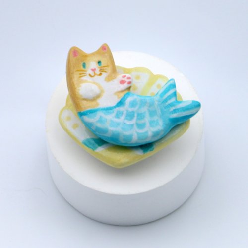 GOKIBUN Handmade 這款也【是橘貓也是美人魚】的手繪粘土旋轉戒指