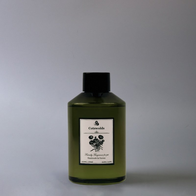 天然精油-擴香補充瓶液-Cotswolds 科茲窩 (溫暖木質花香) - 香氛蠟燭/燭台 - 玻璃 多色