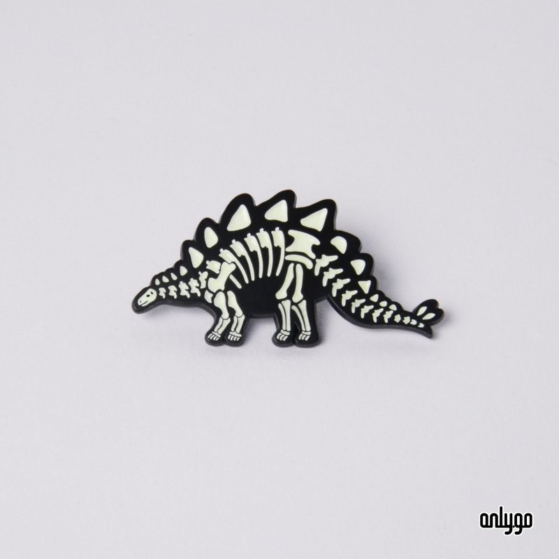 Animal luminous badge badge pin / Stegosaurus - Badges & Pins - Other Metals 