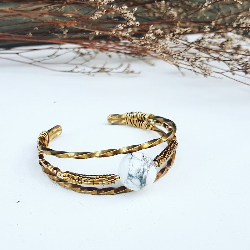 Copper hand made bracelet _ white stone ore copper active bracelet - Bracelets - Stone White