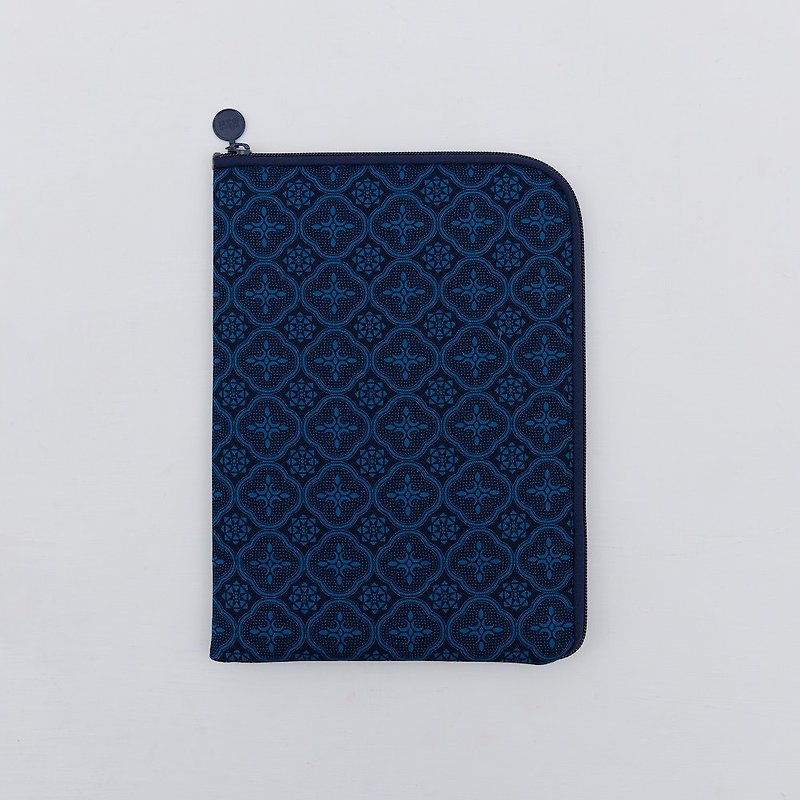 11-inch iPad Storage Bag-Glass Begonia/Mansion Dark Blue - Tablet & Laptop Cases - Cotton & Hemp Green