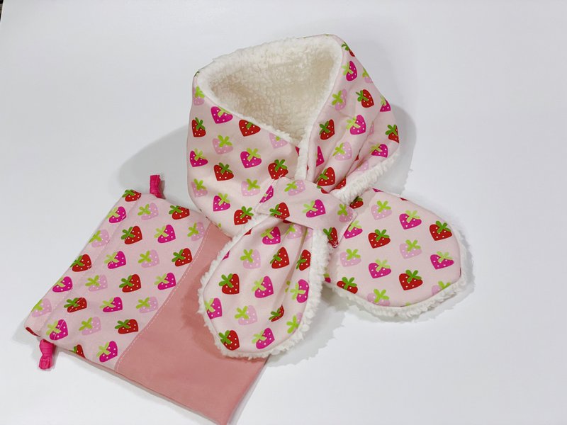 Furry children's scarf, cute strawberry, autumn and winter warm Christmas gift, first choice limited product - ผ้าพันคอถัก - ผ้าฝ้าย/ผ้าลินิน ขาว