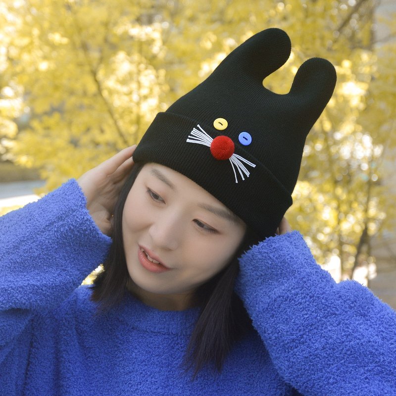 Cute and childlike kitten hat autumn and winter knitted hat - Hats & Caps - Polyester Black