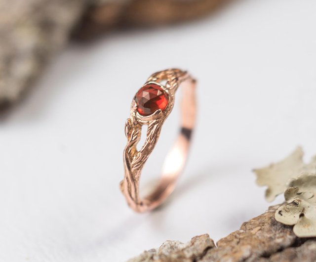 Natural Garnet Ring, Heart Engagement Ring, Dainty Garnet Wedding Ring, 14k Rose Gold Ring Red Gemstone shops Ring Garnet Heart Ring, Wedding Ring