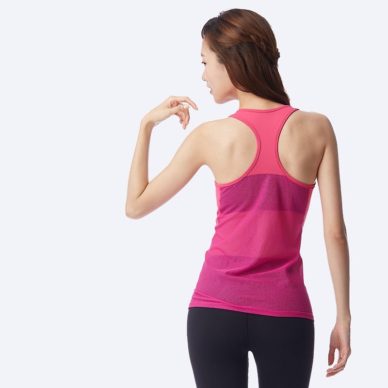 [MACACA] Jing Ning Beauty 3D Fixed Chest Pad Vest - AUG1513 Pink - Women's Yoga Apparel - Polyester Pink