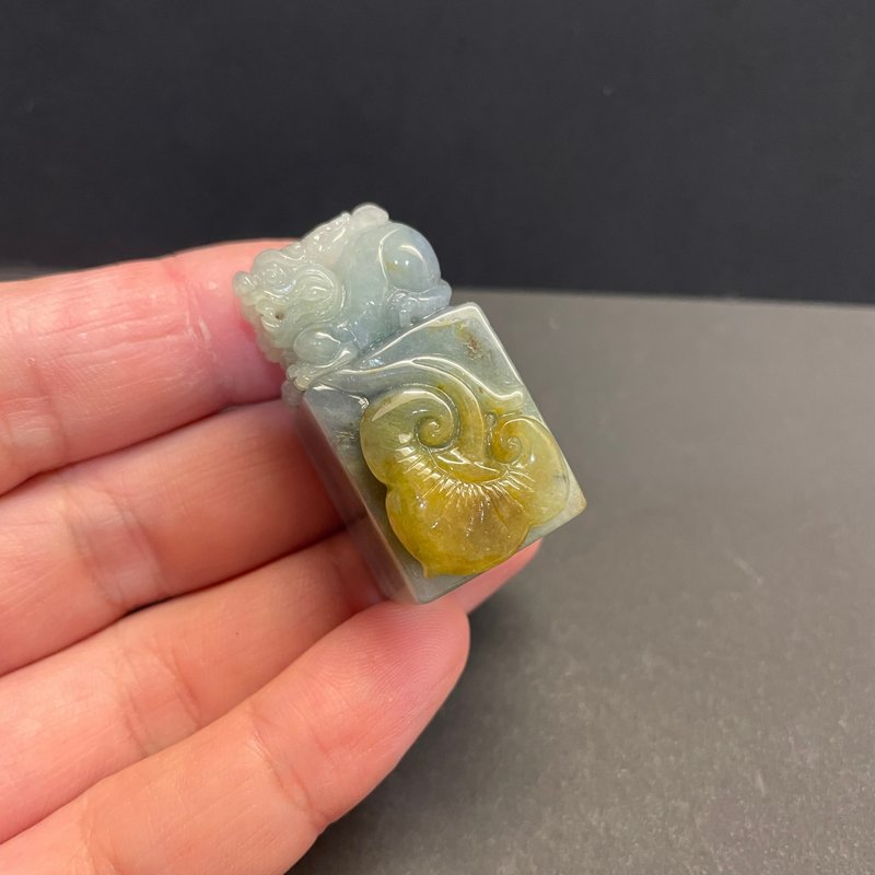 瀚玉珠寶 天然翡翠 紫羅蘭帶黃貔貅印章 紫羅蘭印章 翡翠印章 印 - 其他 - 玉石 