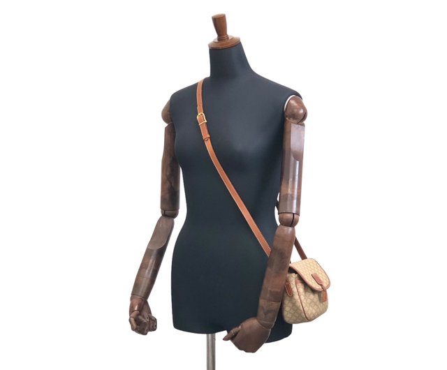 日本直送 名牌中古包 】CELINE セリーヌ マカダム ショルダー