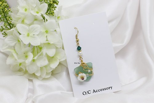 O/C accessory 【夏季海洋植物系列】【單邊 】單色海玻璃 貝殼雕花珍珠耳環