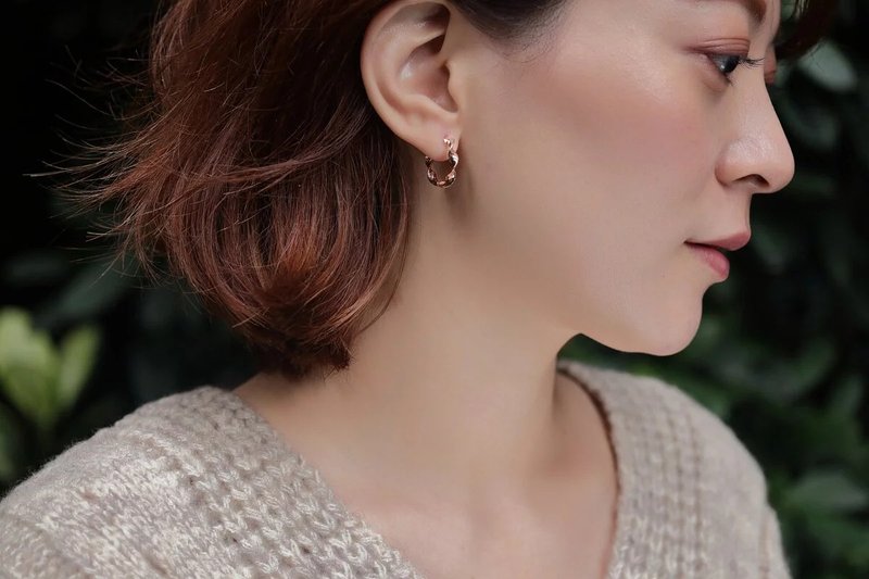 14K Spiral Earring (L) 螺旋耳扣耳環 (大) - 耳環/耳夾/耳骨夾 - 貴金屬 金色