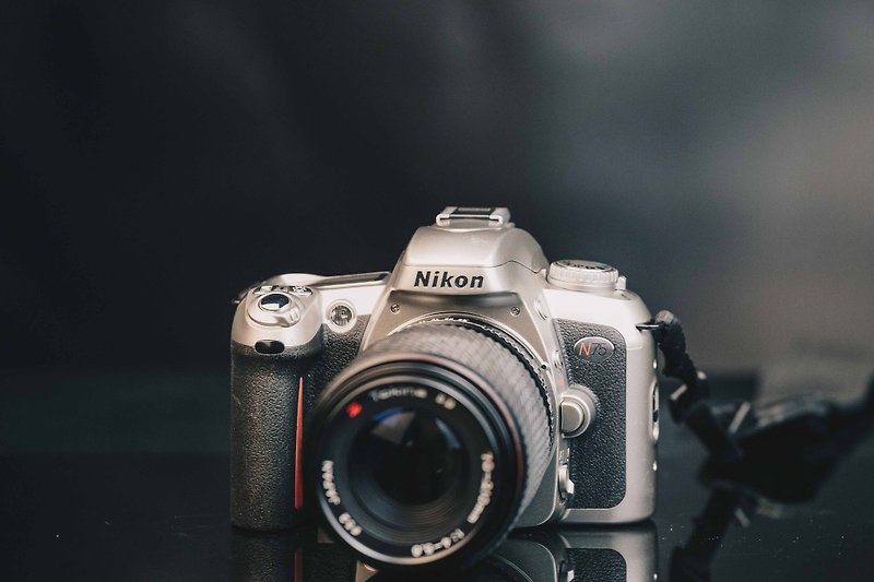 Nikon N75+Tokina 70-210mm f4-5.6 #135底片相機 - 相機/拍立得 - 其他金屬 黑色