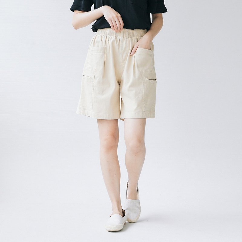 【Simply Yours】Side Pocket Casual Shorts Khaki F - กางเกงขาสั้น - ผ้าฝ้าย/ผ้าลินิน สีกากี