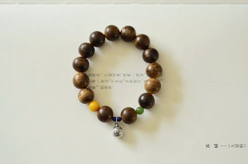 Angel's tears 天使之淚 Jewelry Design 天然沈香珠/沉香珠 蜜蠟純銀吞金獸設計單圈手串手持fs